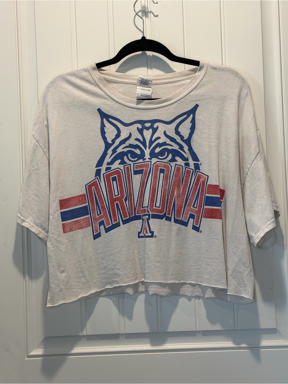 Arizona Wildcats White Cropped Tshirt